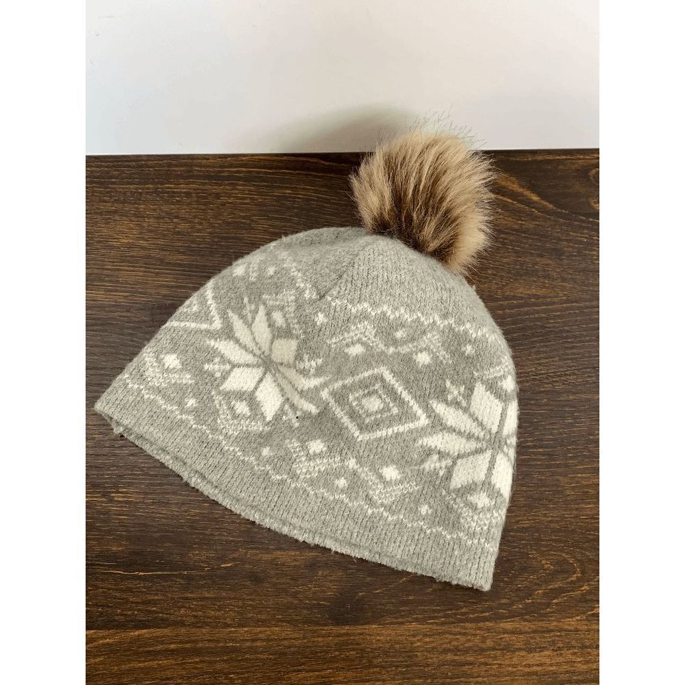Christian Siriano Pom Beanie Hat Winter Jacquard Stretchable Gray White One Size